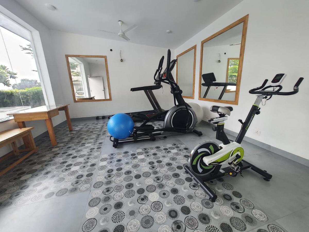 Apartel Sri City Tada Екстериор снимка